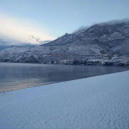 B4 Korinthos * Corinth