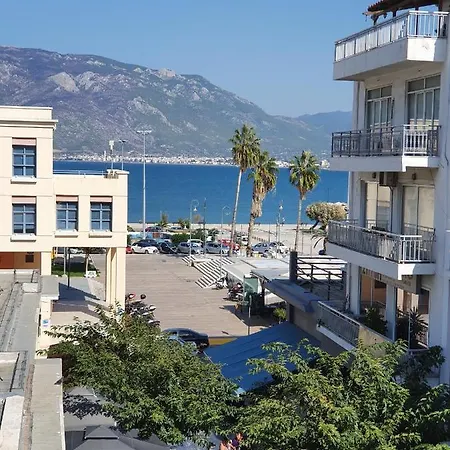 B4 Korinthos شقة